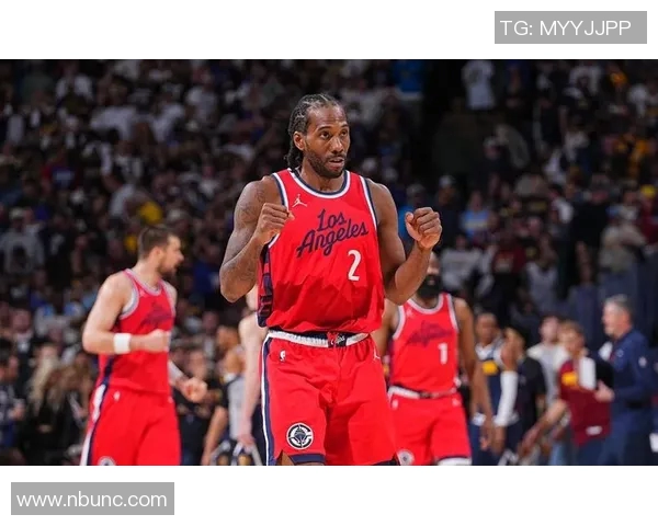 快船横扫太阳，强势晋级季后赛，冠军之路近在眼前